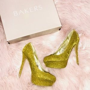 Gold sparkle heels